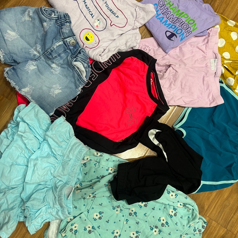 Size 5 clothing bundle -Nike leggings, under armour shirt, champion shirt etc